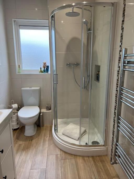 Cosy 2 Double Bed Apartment スウォーズ エクステリア 写真