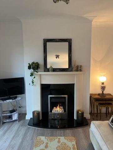 Cosy 2 Double Bed Apartment スウォーズ エクステリア 写真