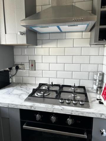 Cosy 2 Double Bed Apartment スウォーズ エクステリア 写真