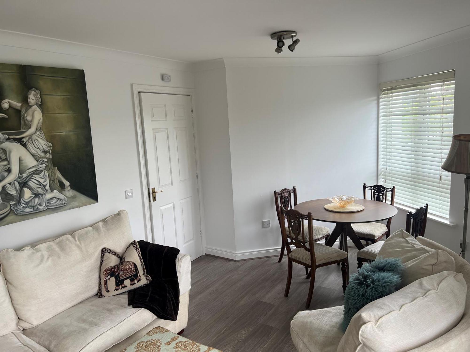 Cosy 2 Double Bed Apartment スウォーズ エクステリア 写真